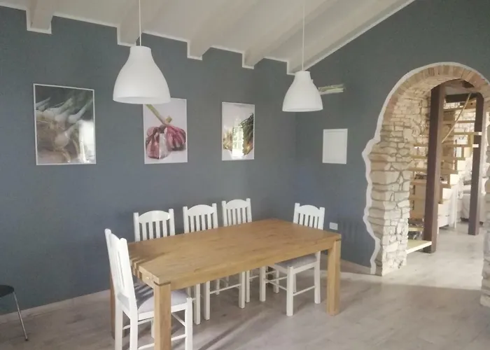 Tailor's House 펜션 라빈